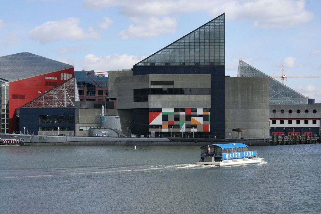 Baltimore Inner Harbor facing the National Aquarium