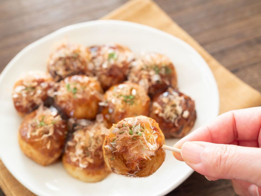 Takoyaki, octopus balls, Japanese food popular in Osaka