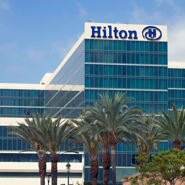  Hilton Anaheim hotel