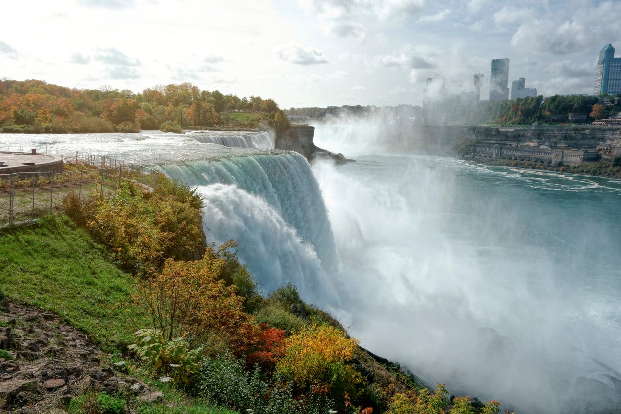 American falls in Niagara