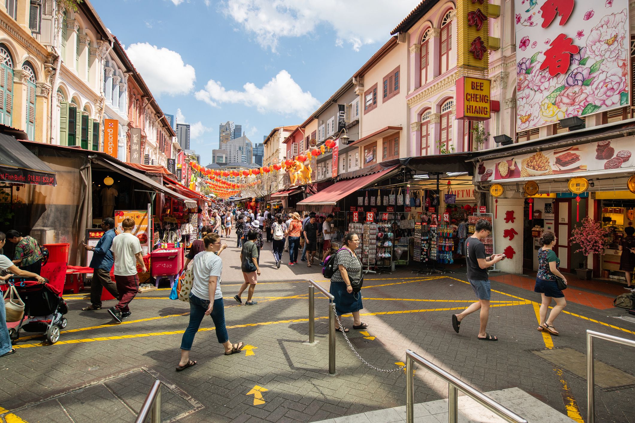 Tourists shopping tour in Chinatown, Singapore