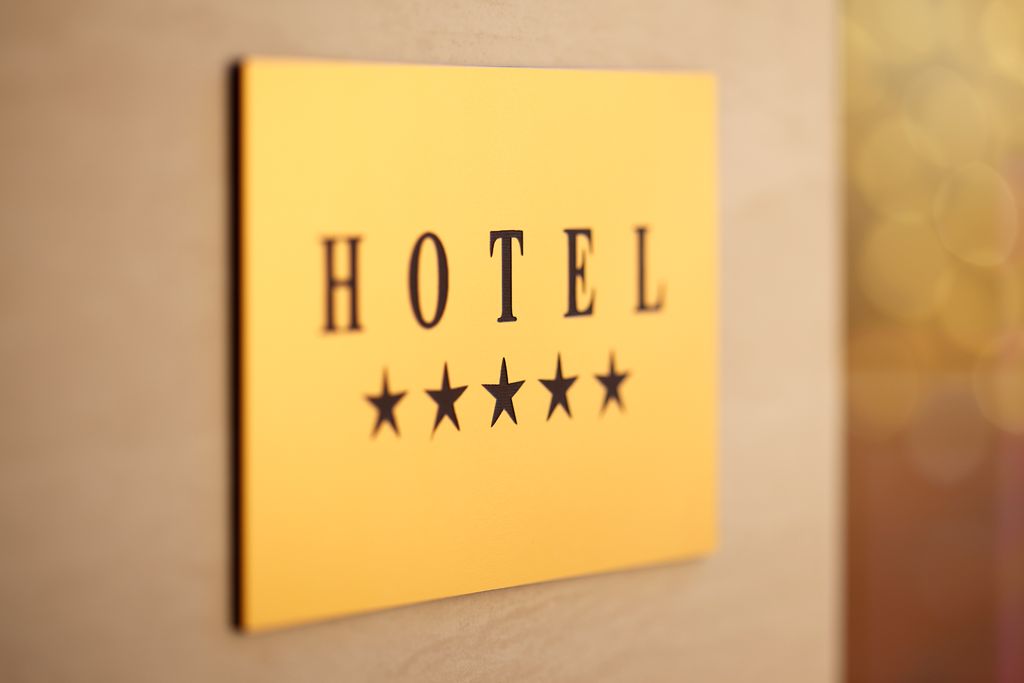 Five Star Hotel golden sign