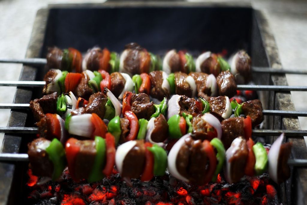Beef shishkabobs with vegetable