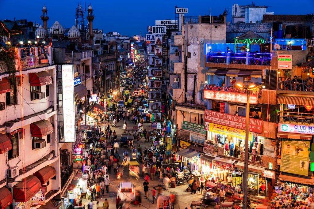 City life - Main Bazar, Paharganj, New Delhi, India