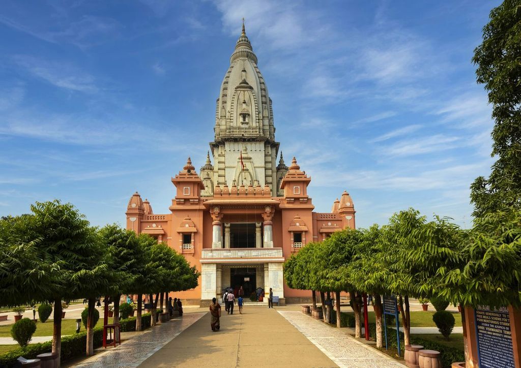 Shri Vishwanath Temple in Varanasi, India