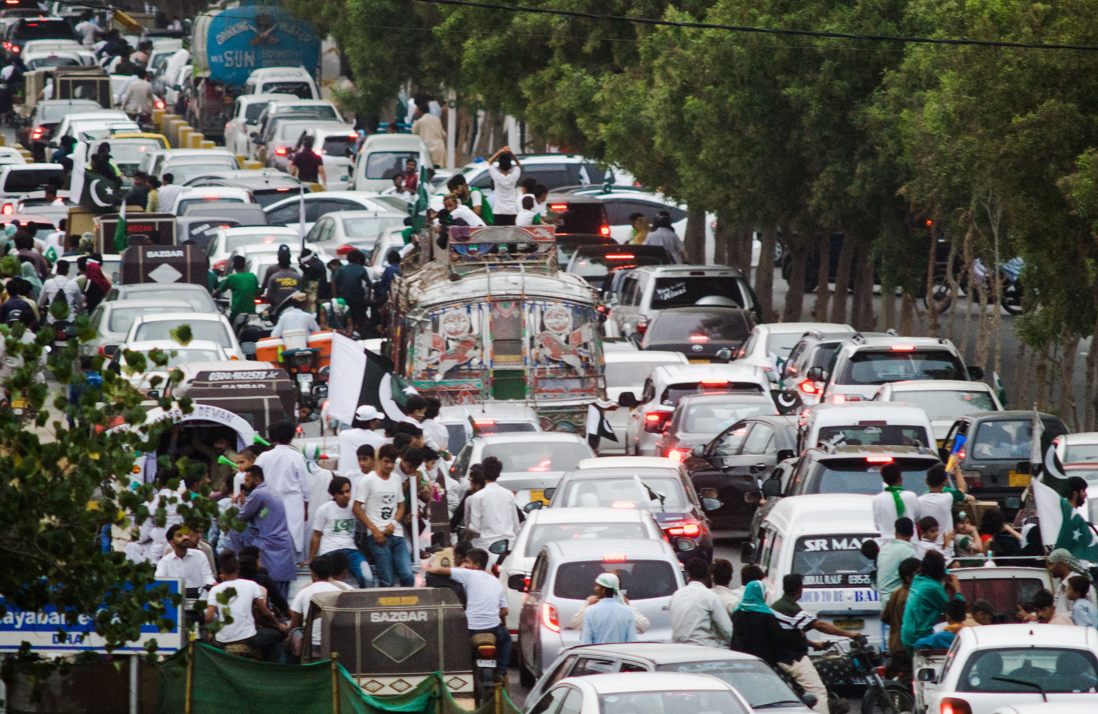 Busy traffic on the streets of Karachi, Pakistan
