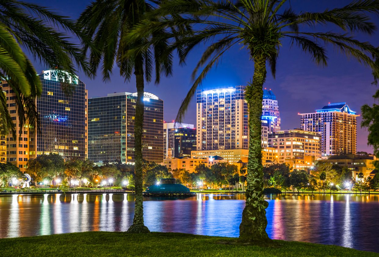 Orlando Florida, skyline, Lake Eola