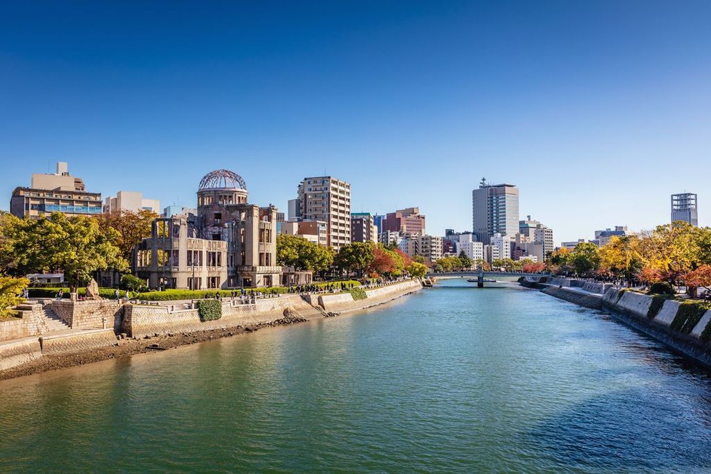 Hiroshima Motoyasu River Cityscape Atomic Bomb Dome Japan