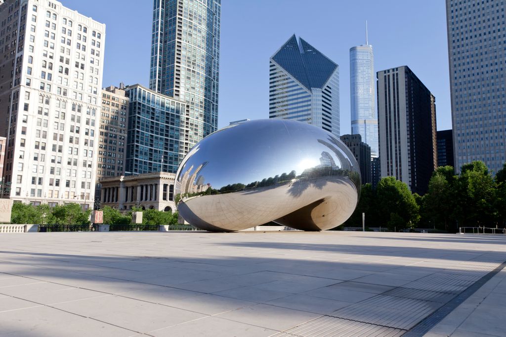 Cloud Gate Bean with Chicago Skyline