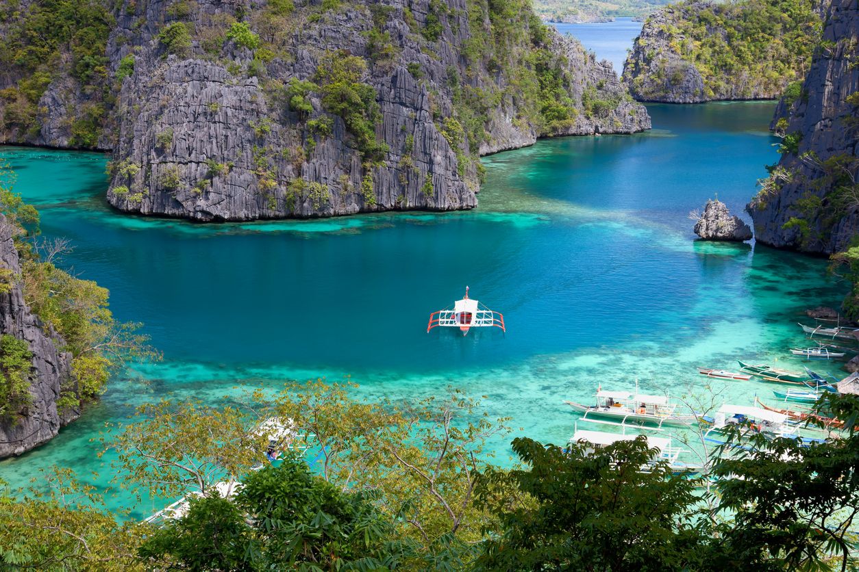 Blue Lagoon at Kayangan Lake, Coron island, Philippines