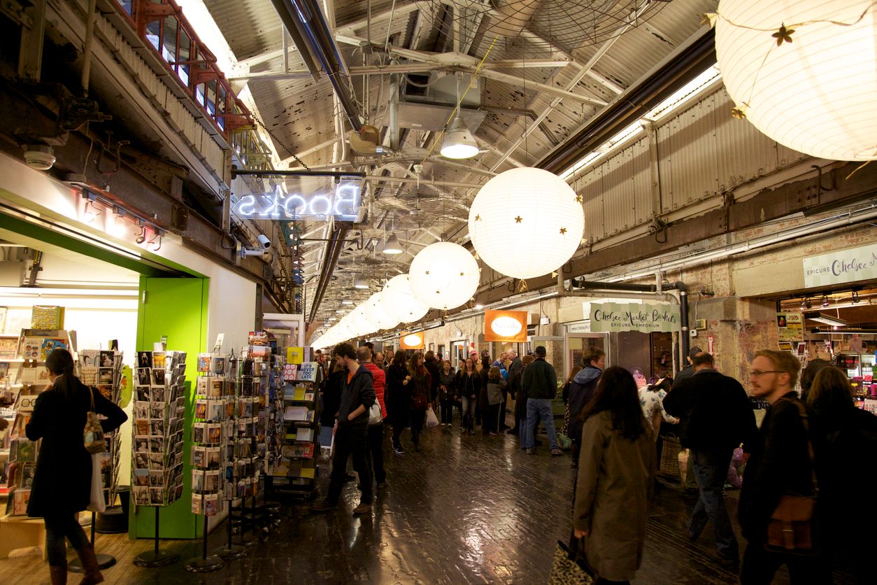 People busy shopping in Chelsea Market in New York.