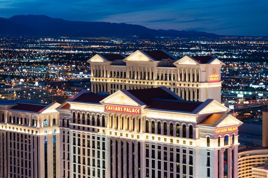 Caesars Palace Las Vegas Strip at night