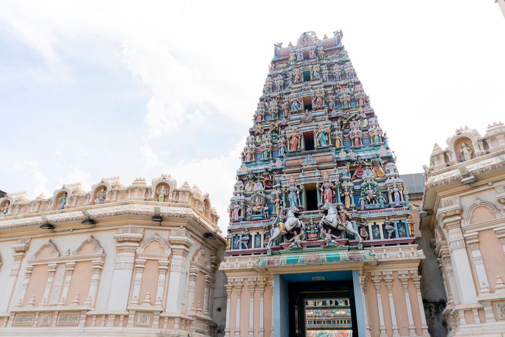 Vibrant colors of Sri Mahamariamman Temple