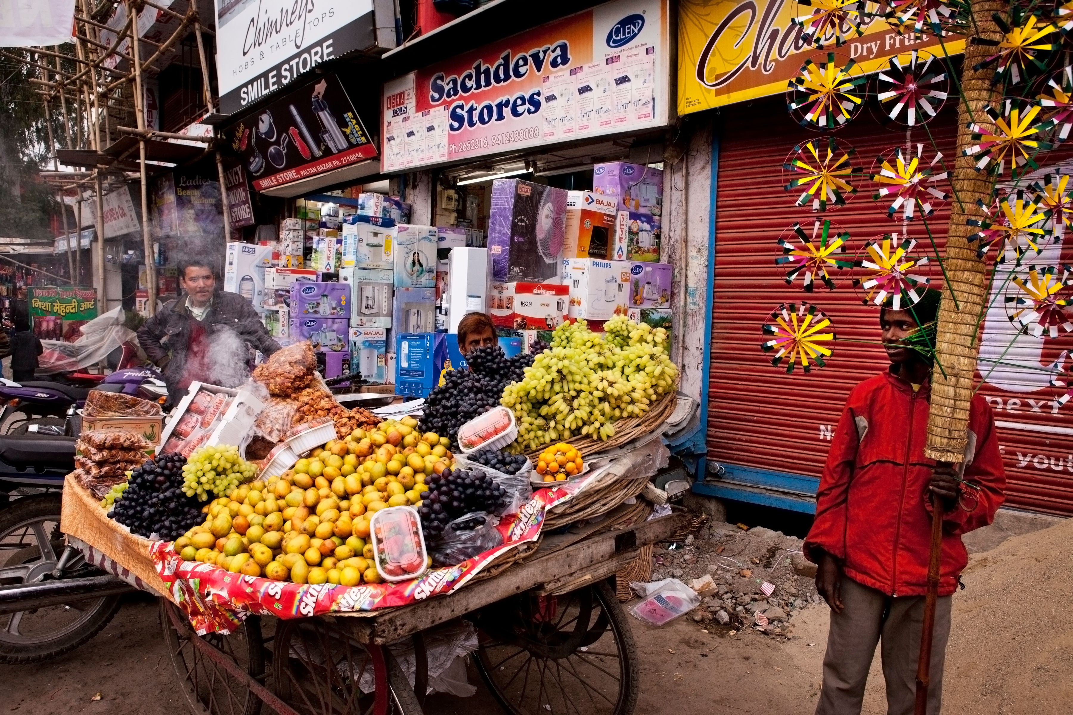 Food vendors in the public market in Dehradun, India