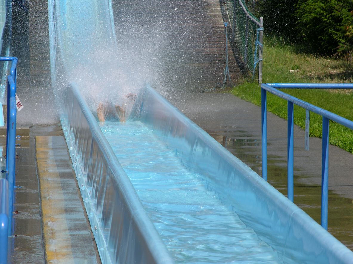 Splash on water slide