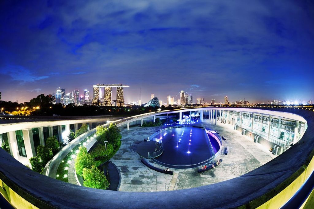 Marina Barrage with Singapore Skyline