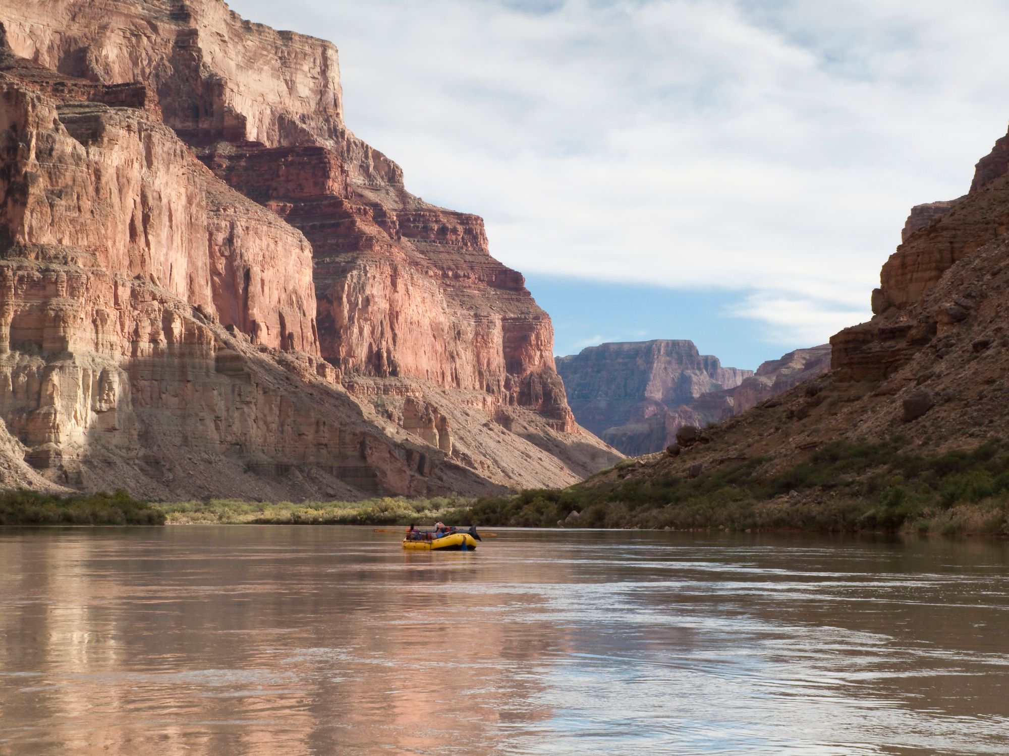 Rafters floating down the Grand Canyon