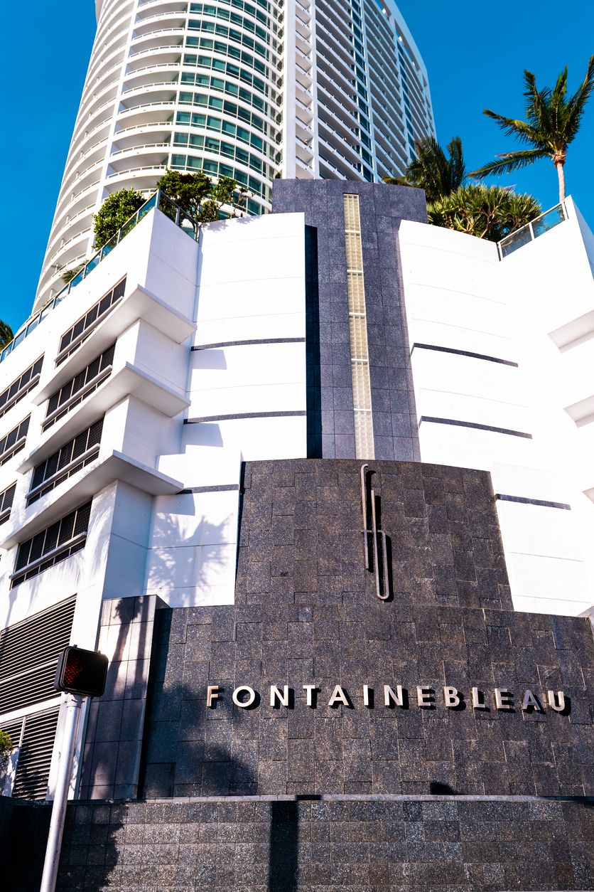 Fountainbleau luxury resort spa hotel sign on water fountain on Collins avenue at Miami Beach, Florida